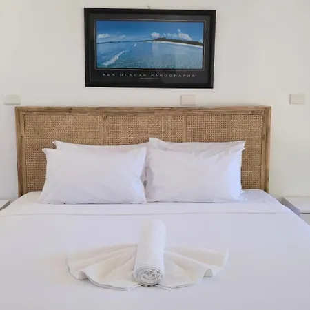Nomads Airlie Beach (Adults Only)-3